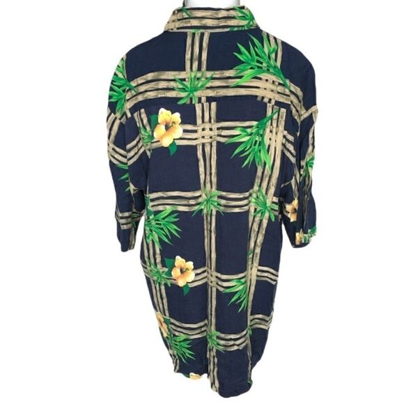 Puritan size medium tropical button down shirt - Picture 3 of 5